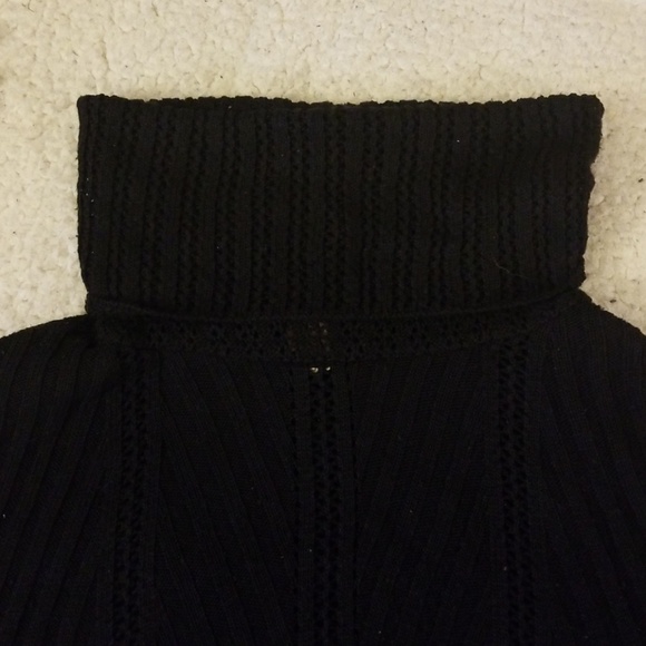 Shirt - Picture 4 of 7